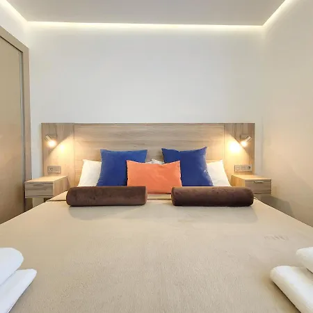 Ocean Garden 004 Con Vistas Al Mar *