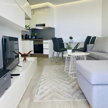 아파트 Ocean Garden 004 Con Vistas Al Mar 아데제