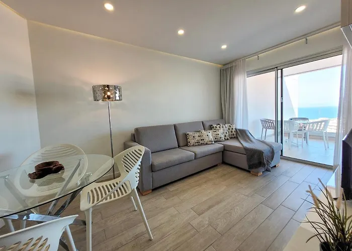 Ocean Garden 004 Con Vistas Al Mar Daire *