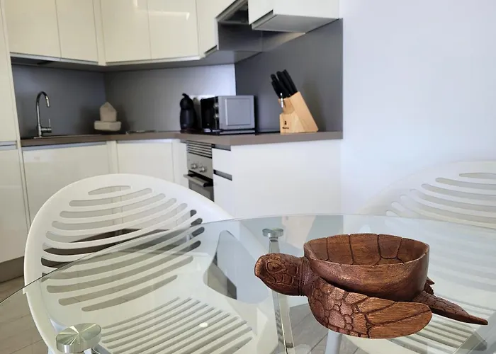 Ocean Garden 004 Con Vistas Al Mar *