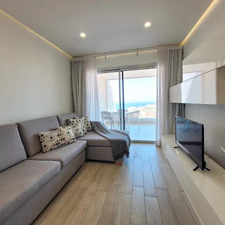 Ocean Garden 004 Con Vistas Al Mar アパート アデヘ