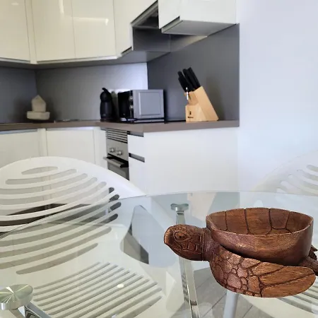 Ocean Garden 004 Con Vistas Al Mar *